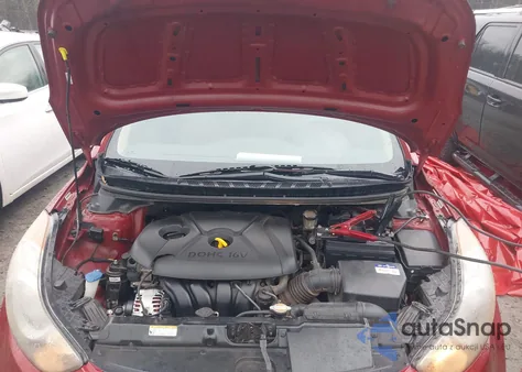 2011 Hyundai Elantra Gls (Ulsan Plant) z USA, uszkodzony, nr VIN KMHDH4AE3BU161168